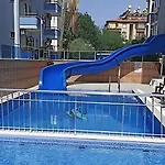 Livane Sun מלון 4*